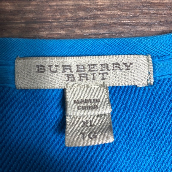 BURBERRY SWEATER LIGHTLY WORN - Picture 2 of 5